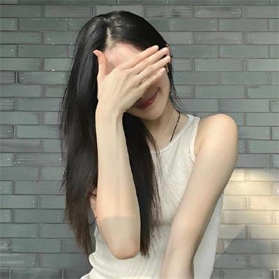 黑色树海
